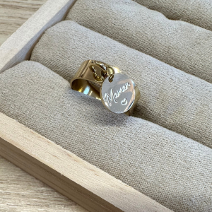 Milë&Mila – Bague pendentif  » Maman « 