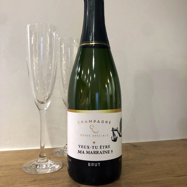 La vie en magenta – Etiquette bouteille La famille s’agrandit – Image 3