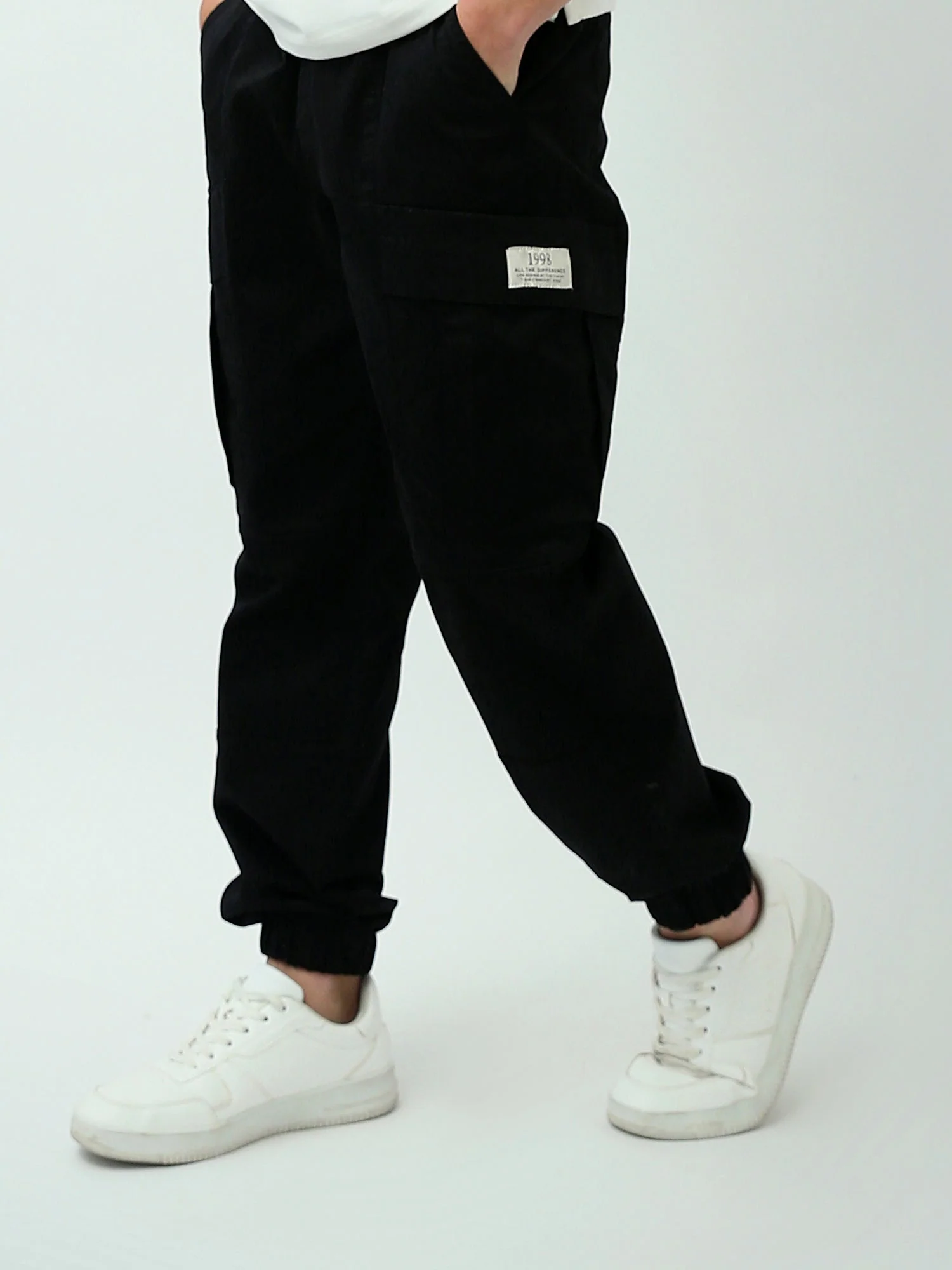 Pantalon cargo homme coupe confortable avec poches multiples - JOG23SGBL24260TM1 – Image 3