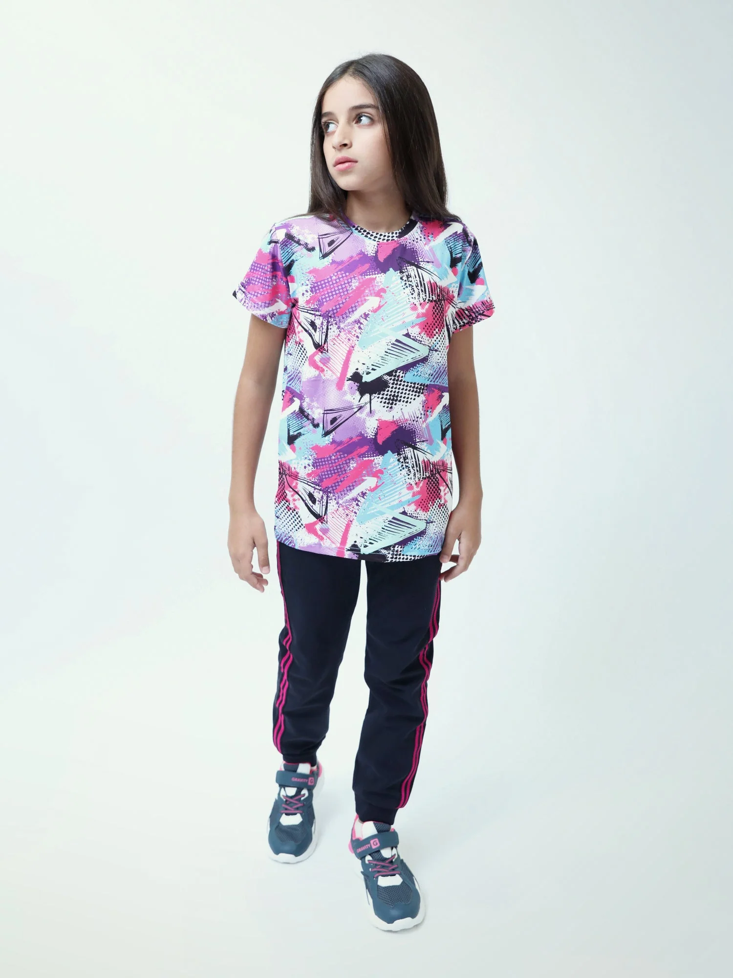 T-shirt ado fille à manches courtes, imprimé graphique abstrait – TSH24SARR71083MR1 – Image 6