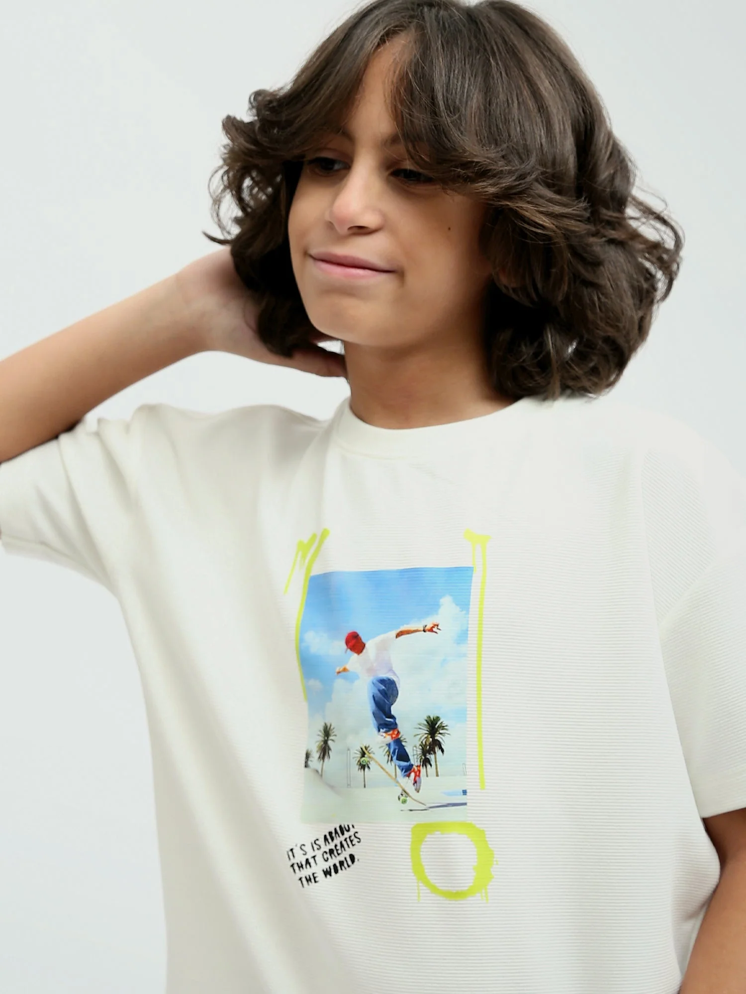 T-shirt Enfant avec Impression Colorée et Message Inspirant - Confortable et Moderne - TSH24SPRO32640TB1 – Image 4