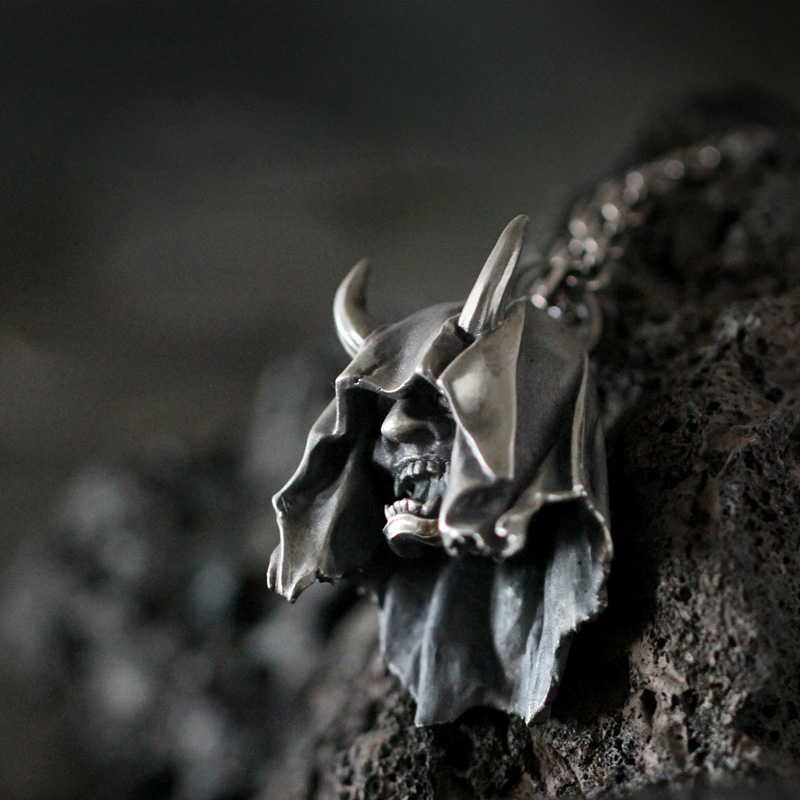 Bijou pendentif gothique – Image 4