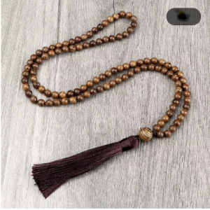 Bracelet mala en bois