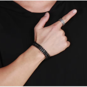 Bracelet homme metal noir