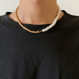 Collier moitié perle moitié chaîne