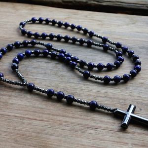 Collier perle croix